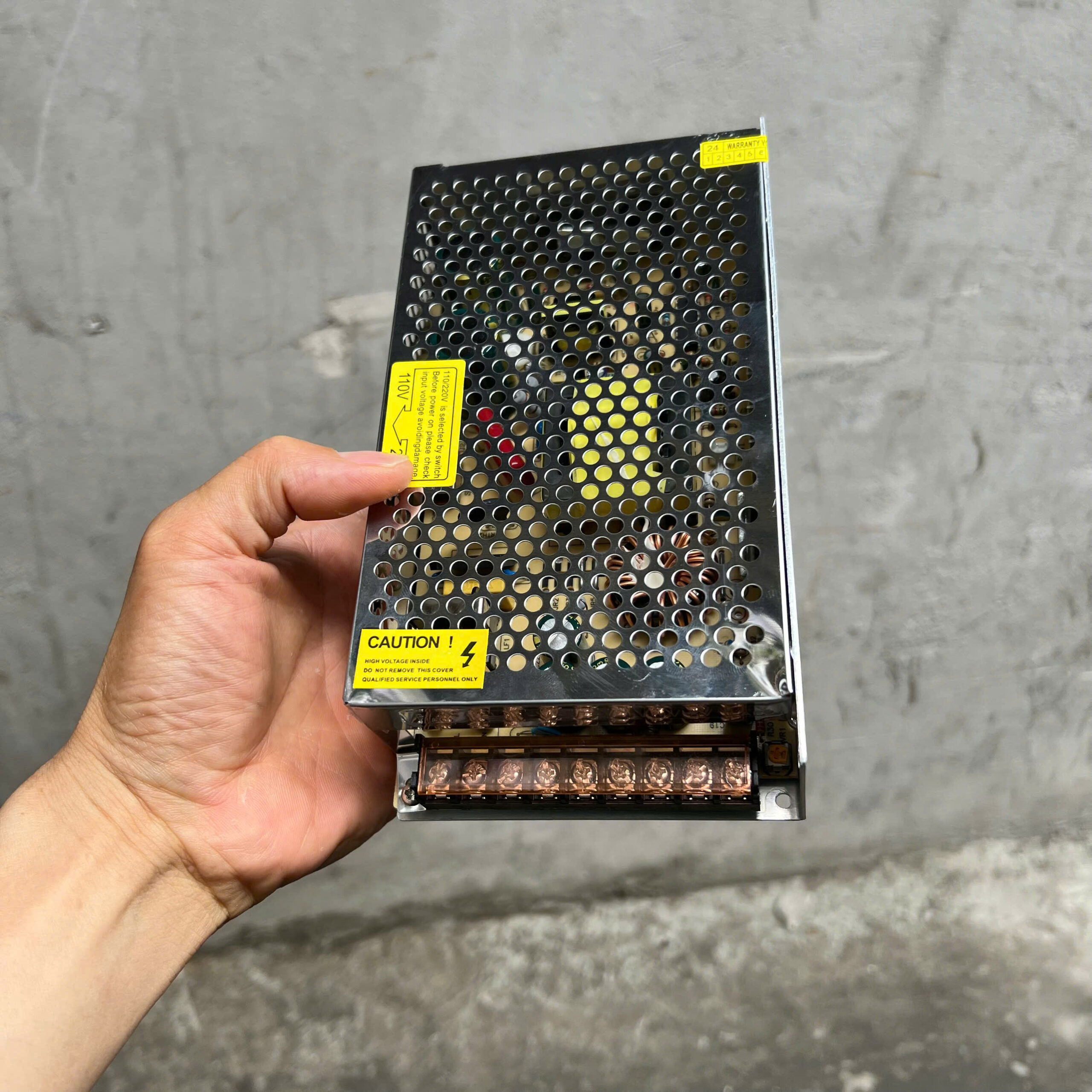 Bộ nguồn tổ ong 10V 20A – Đại lý Adaptor
